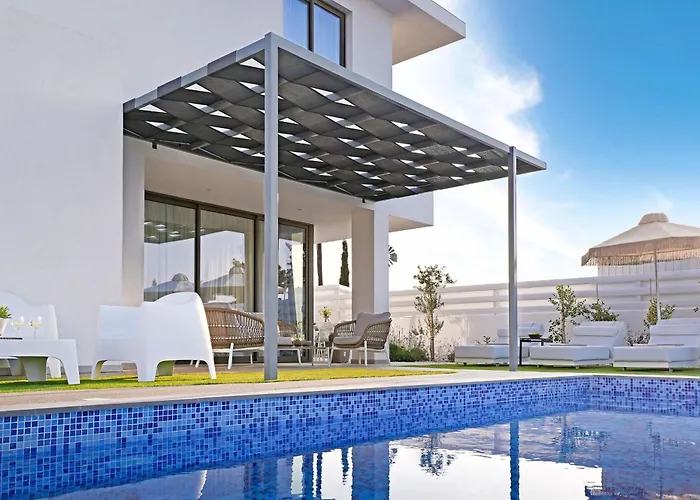 Elsa - Luxury In Pernera Paralimni