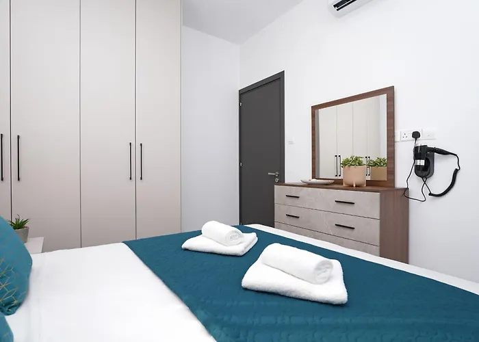 Elsa - Luxury In Pernera Feriehus