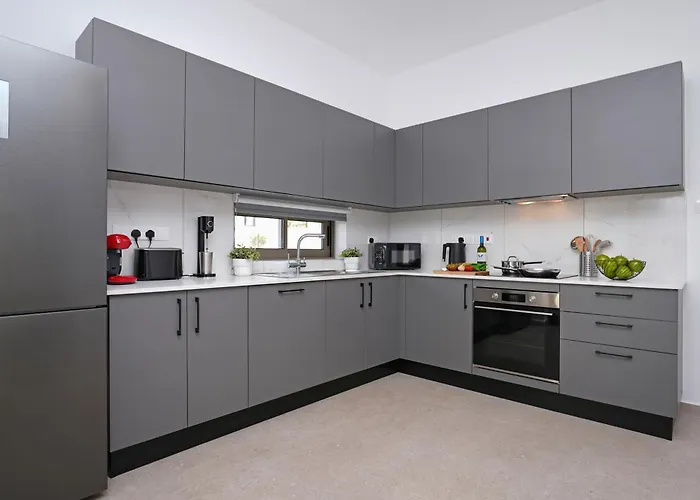 Elsa - Luxury In Pernera Ferienhaus Paralimni