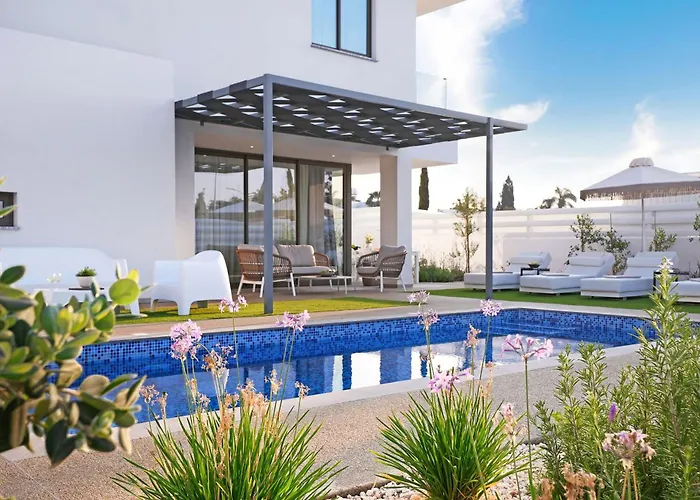 Elsa - Luxury In Pernera Holiday home Paralimni